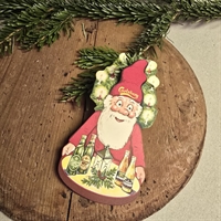 jule-flaske-dekoration-Carlsberg-julemand-med-oelbakke